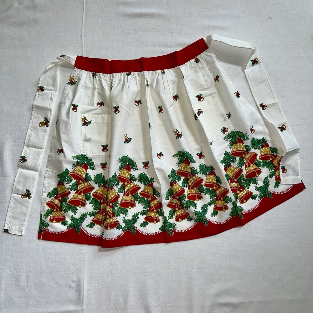 Vtg MCM Christmas Half Apron 1950s Holly Berry Festive Bells 21.5" Long Pockets